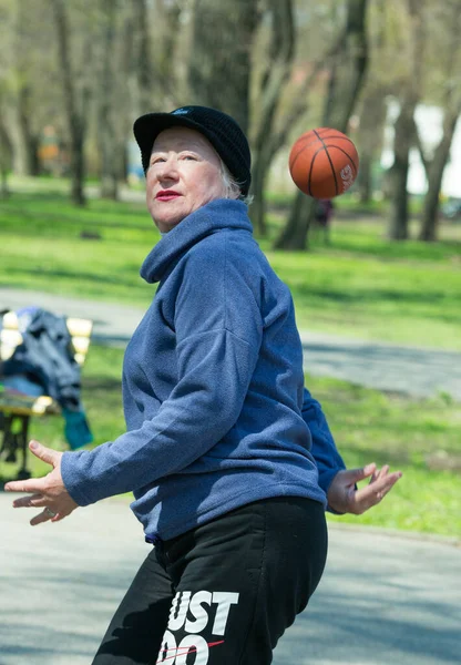 Dnepropetrovsk Ukraine 2021 Group Elderly People Doing Health Fitness Gymnastics — Stock Photo, Image