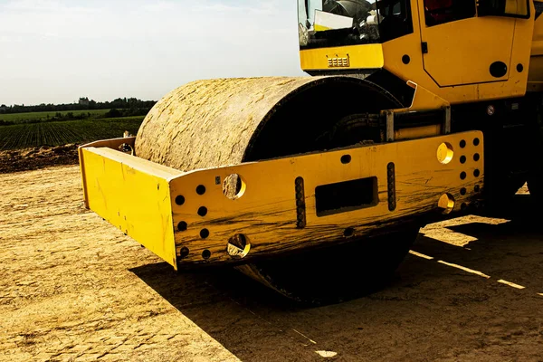 Rolo Vibratório Pesado Amarelo Obras Asfalto Reparação Estradas Reparação Rodovias — Fotografia de Stock