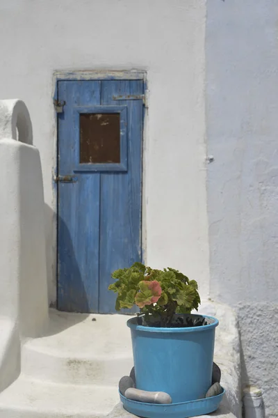 Puerta azul Grecia — Foto de Stock