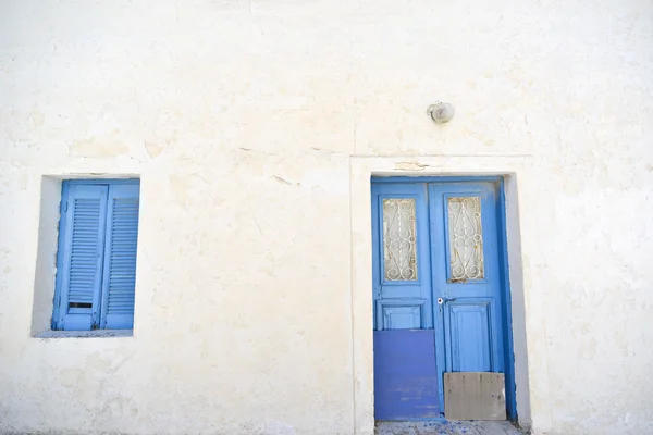 Pueblo de Pyrgos en la isla Santorini — Foto de Stock