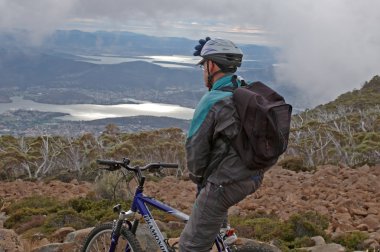 Adams alan, Tazmanya-Kasım 08, 2005: Mountainbikers ove görüntülemek