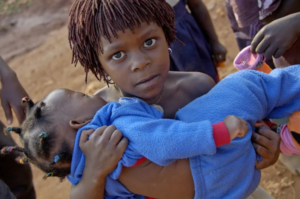 Kimliği belirsiz çocuk, Uganda Afrika