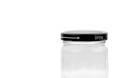 Ok ve izole kap üzerinde açık metin ile cam şişe