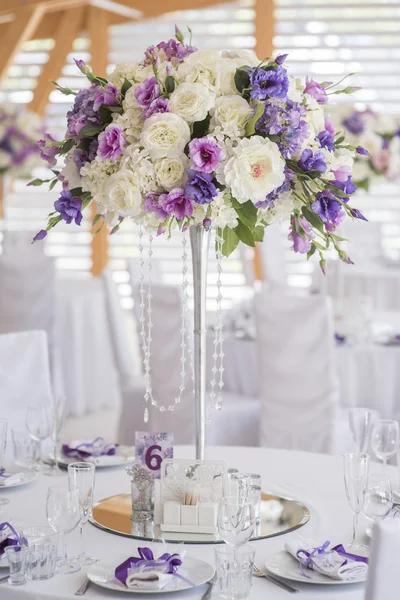 Düğün dekor mor beyaz