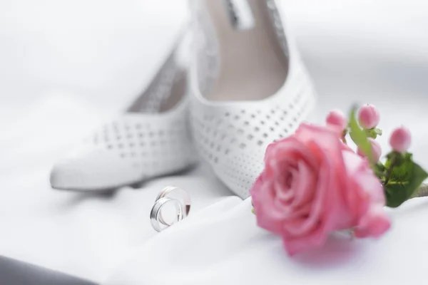 Los detalles de boda del anillo del zapato —  Fotos de Stock
