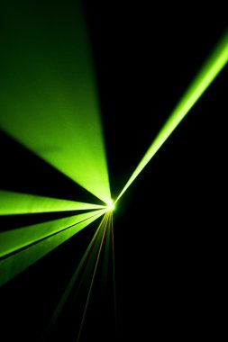 Lazer ışını siyah bir arka plan