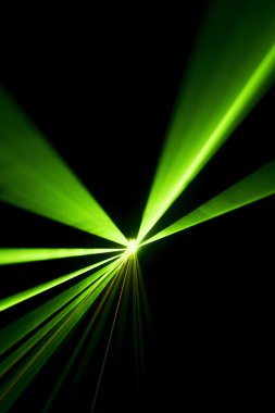 Lazer ışını siyah bir arka plan