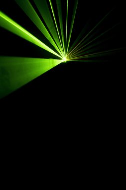 Lazer ışını siyah bir arka plan