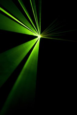 Lazer ışını siyah bir arka plan