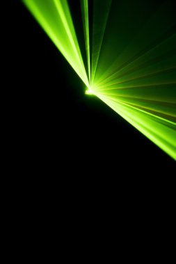 Lazer ışını siyah bir arka plan