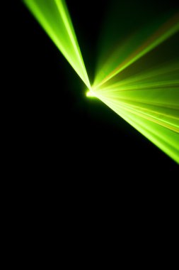 Lazer ışını siyah bir arka plan