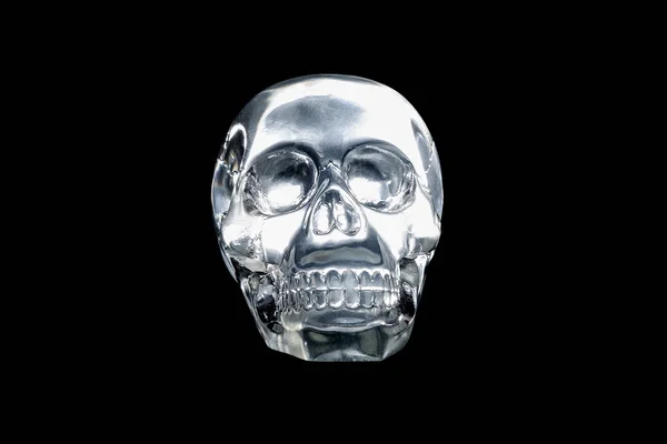 Cráneo de cristal sobre fondo negro — Foto de Stock