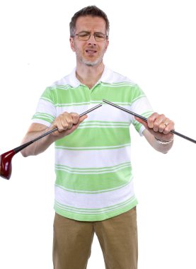 Adam golf sopa girdi