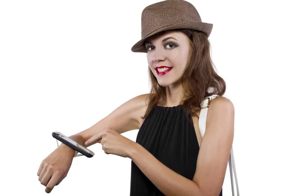 Telefon nagrane w womans nadgarstka jako Diy elegancki zegarek — Zdjęcie stockowe