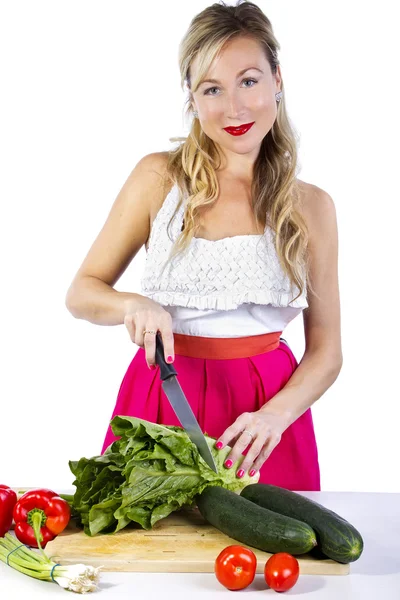 果物や野菜を準備する女性 — ストック写真