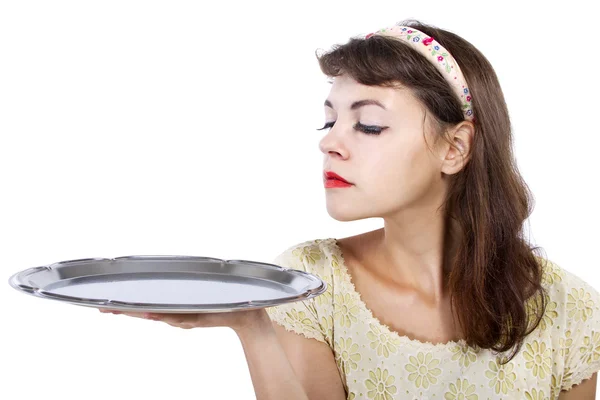 Mulher segurando bandeja em branco — Fotografia de Stock