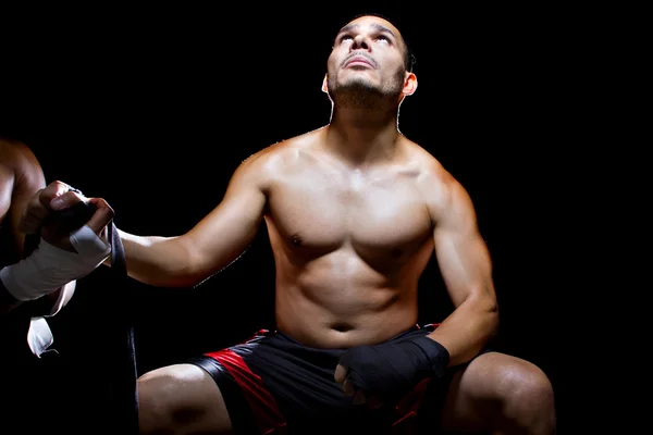 Fighter in prayer for victory — Stock Photo, Image