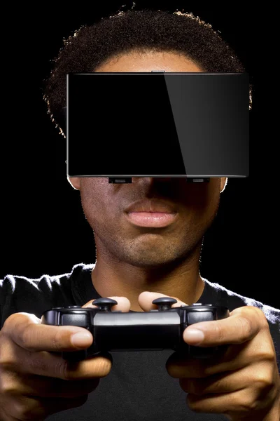 Мужчина с контроллером видеоигры — стоковое фото