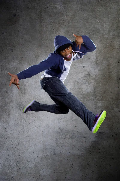 Break dancer jumping — Stock Photo, Image