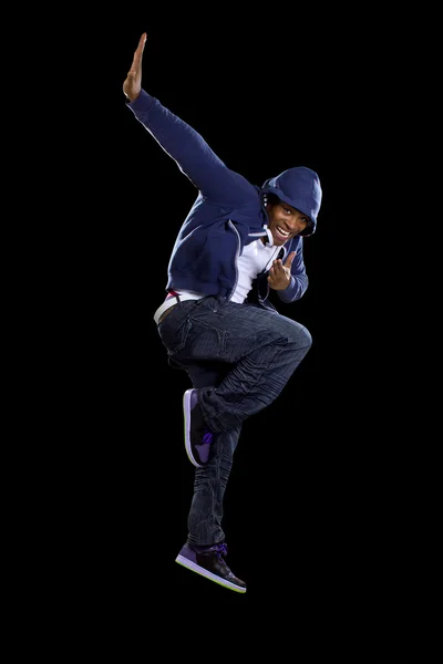 Dançarino de Break pulando — Fotografia de Stock