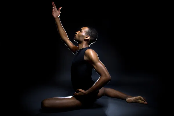 Black male dancer — Stock Photo, Image