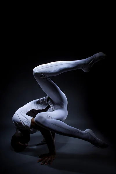 Danseuse masculine noire — Photo