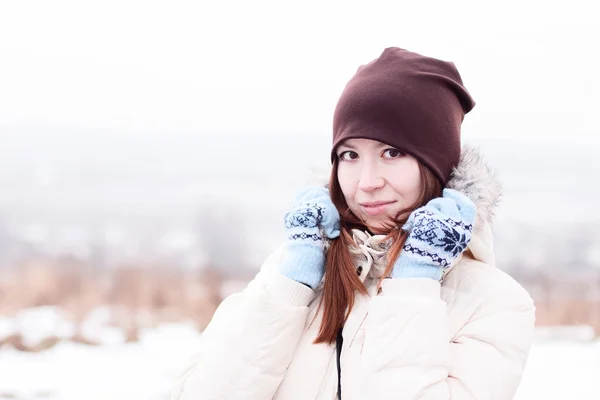 Beautiful girl winter hat outdoors smiling happy joyful, fashion style concept idea of fun, schoolgirl — Stock Photo, Image