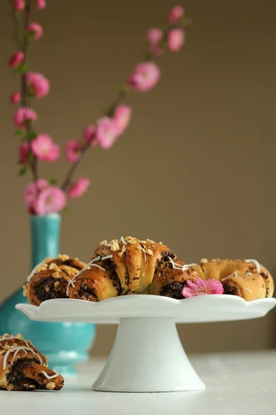 Croissants mit Mohn — Stockfoto