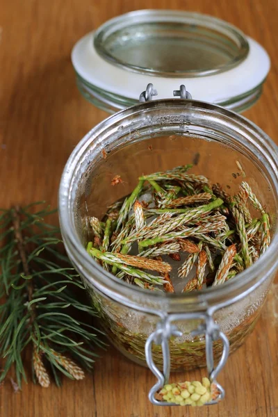 Çam yapılan şurup