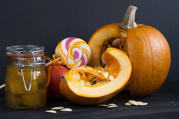 Conserve di zucca e zucca — Foto Stock