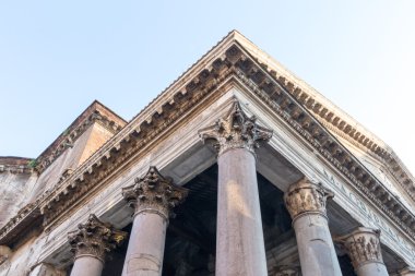 Roma 'da Pantheon, İtalya