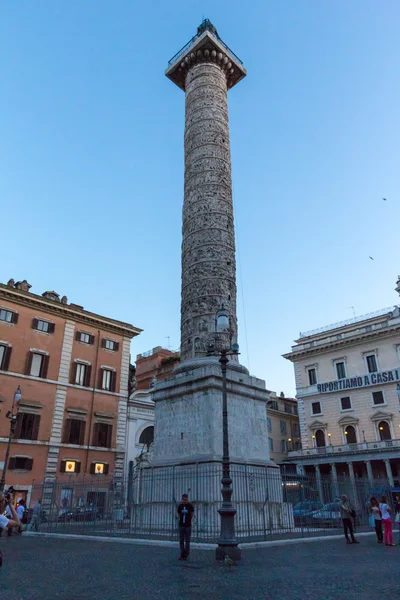Oszlop, Marcus Aurelius, Róma, Olaszország — Stock Fotó