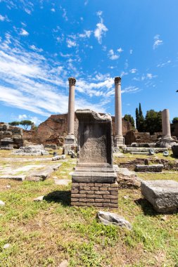 Roma'da ünlü Roma Harabeleri