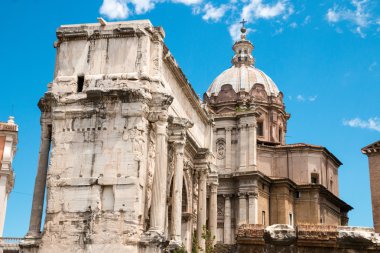 Roma'da ünlü Roma Harabeleri