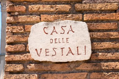 Roma'da ünlü Roma Harabeleri