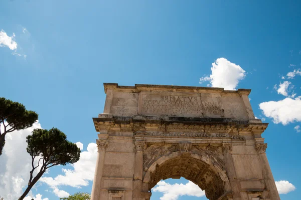 有名なローマのローマを遺跡します。 — ストック写真