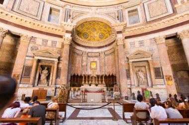 Roma 'da Pantheon, İtalya