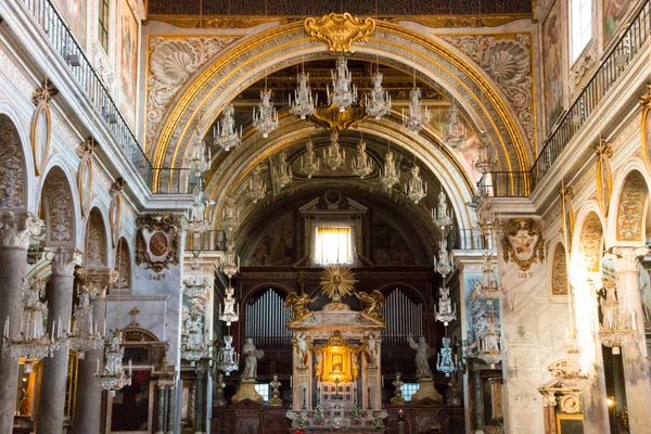 Basilique Santa Maria in Ara coeli, rome, Italie — Photo