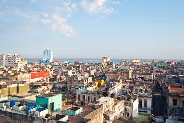 Vista Sobre Cidade Velha Havana Partir Varanda Uma Casa Alta — Fotografia de Stock