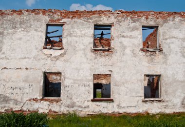 Eski terk edilmiş Sovyet kasabası Halmer-Yuo 'da, Vorkuta yakınlarındaki kömür madeni kasabasında.
