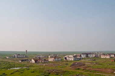 Eski terk edilmiş Sovyet kasabası Halmer-Yuo 'da, Vorkuta yakınlarındaki kömür madeni kasabasında.