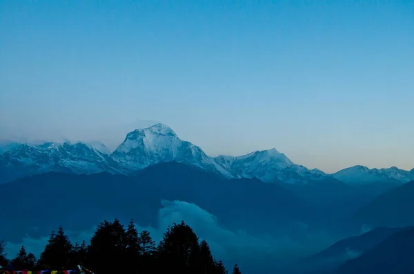 Majestic Και Επικίνδυνο Βουνό Annapurna Στα Κάτω Νεπάλ Ιμαλάια — Φωτογραφία Αρχείου
