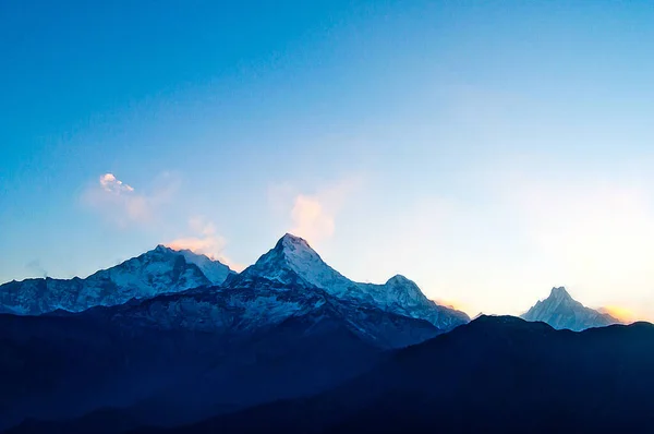 Величественная Опасная Гора Аннапа Склоне Непальские Алаи — стоковое фото