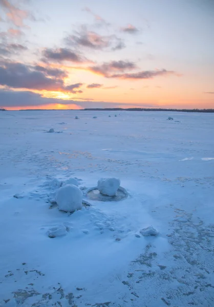 Puesta Sol Invierno Hielo Del Río Volga Samara Rusia —  Fotos de Stock