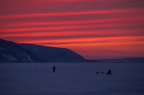 Zimní Západ Slunce Ledě Řeky Volhy Samarský Kraj Rusko — Stock fotografie