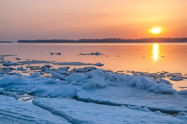 Deriva Gelo Muito Bonita Rio Volga Samara Cidade Rússia — Fotografia de Stock