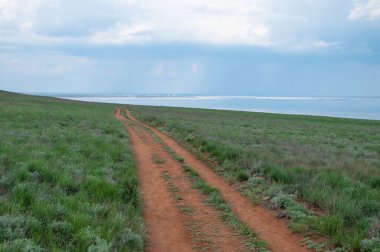 Güney Rusya 'daki kutsal Bogdo dağı, Astrakhan bölgesi. Burada pek çok efsane doğmuştur..