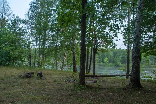 Klidné Ráno Blízkosti Divokého Lesního Jezera Severu Baškortostánu Rusko — Stock fotografie