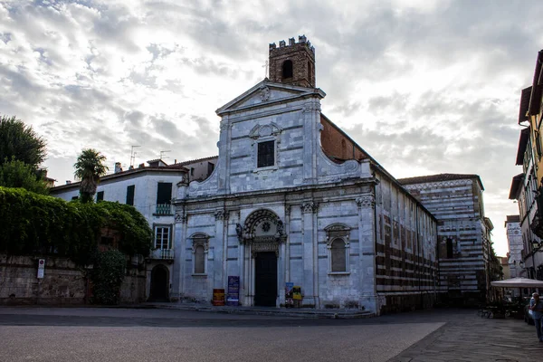 Lucca Olaszország Július 2017 Kilátás San Giovanni Templom Lucca Óvárosában — Stock Fotó