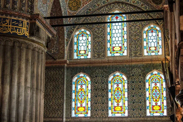 Istambul Turquia Maio 2013 Vista Paredes Ornamentadas Janelas Mesquita Azul — Fotografia de Stock